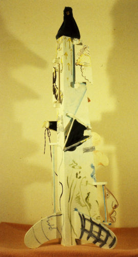Pieu à nez pour l’adoration de la peur de l’homme d’Etat devant la perte de face, hauteur 200 cm, 1984